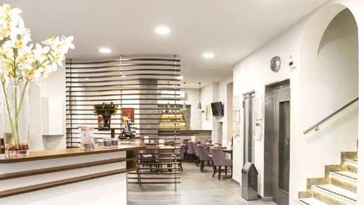 Rezeption Hotel Pan in Athen